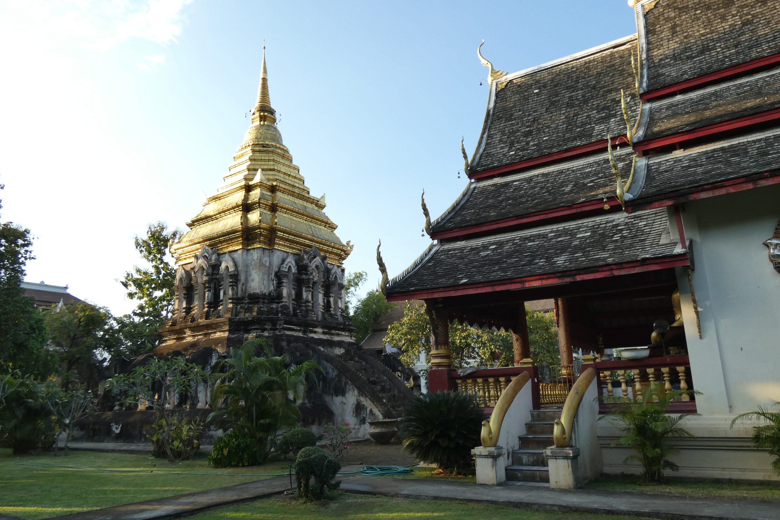 Chiang Mai Old City 清邁舊城 - Wat Chiang Mun - Debbie's Adventure 我的小天地